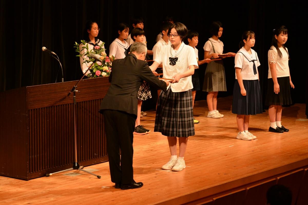 平和の花束 (2)