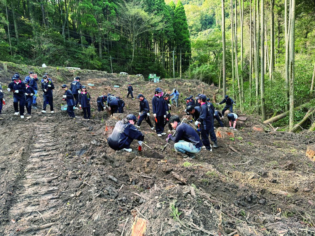 持続可能な世界について学び考える