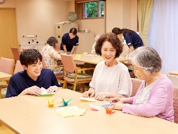 ニチイ学館外観