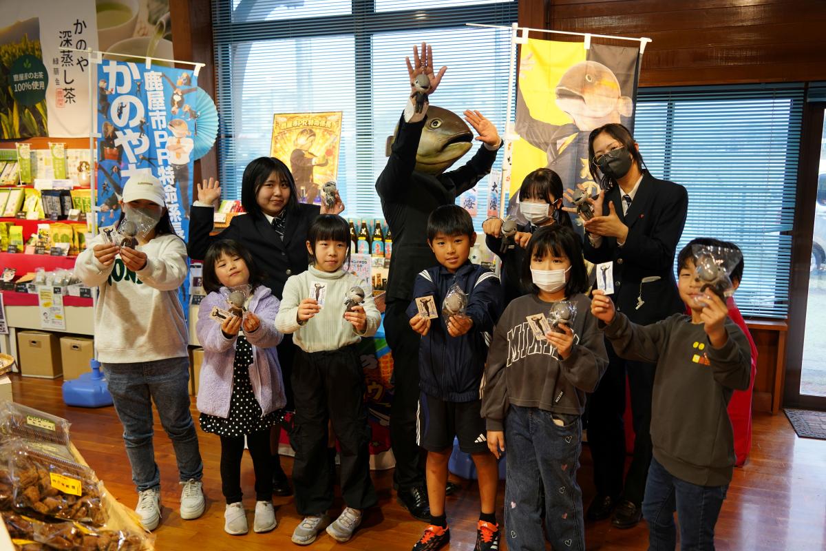 高さ12cmのカンパチロウで鹿屋をPR2