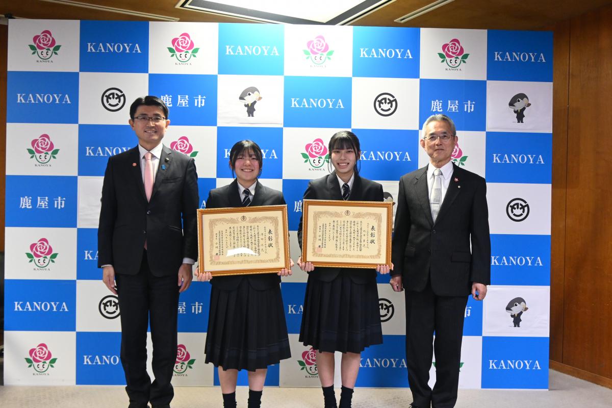 (表敬)鹿屋女子高等学校 全商9種目1級合格者