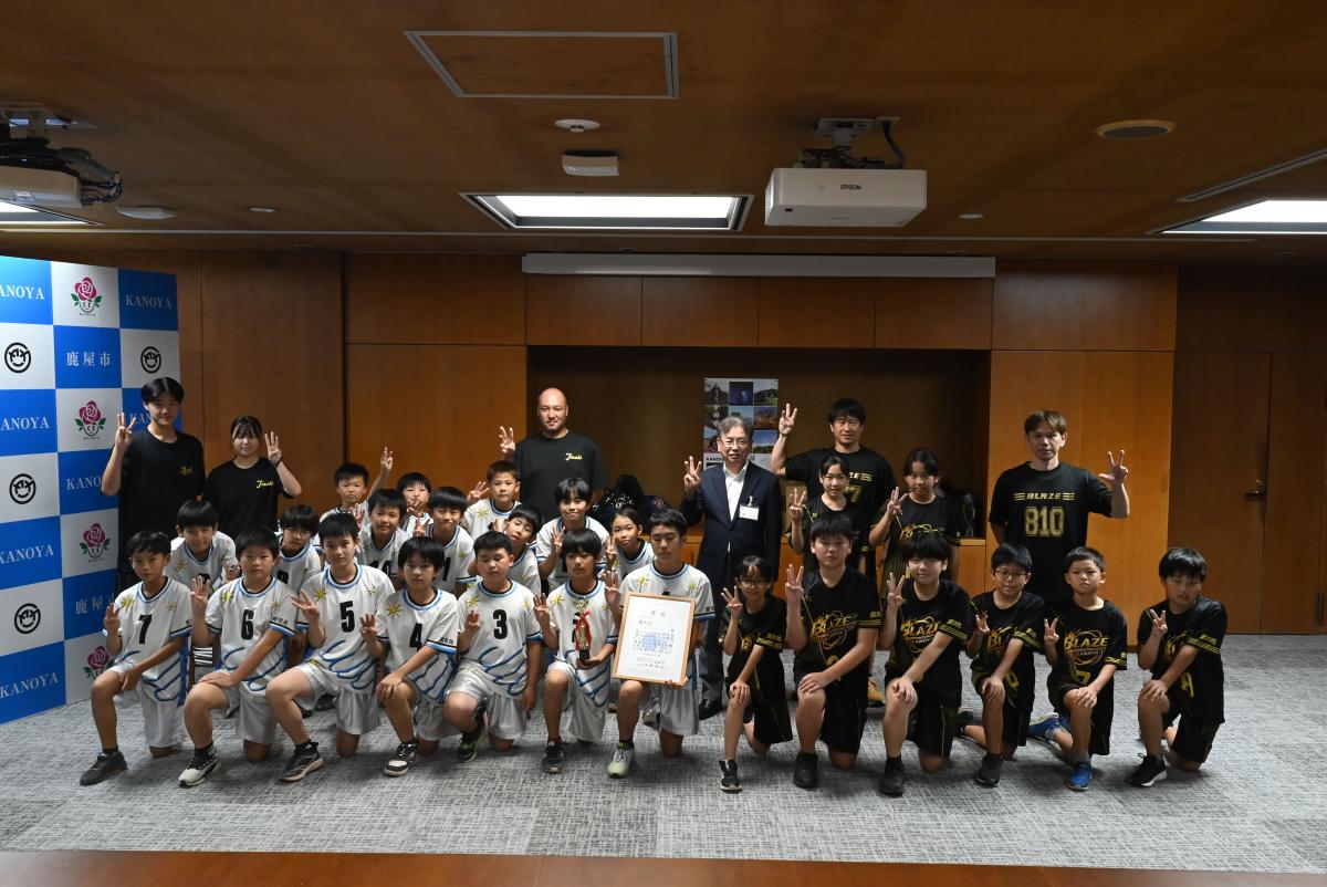 田崎シューティングスターズ、ブレイズカノヤ