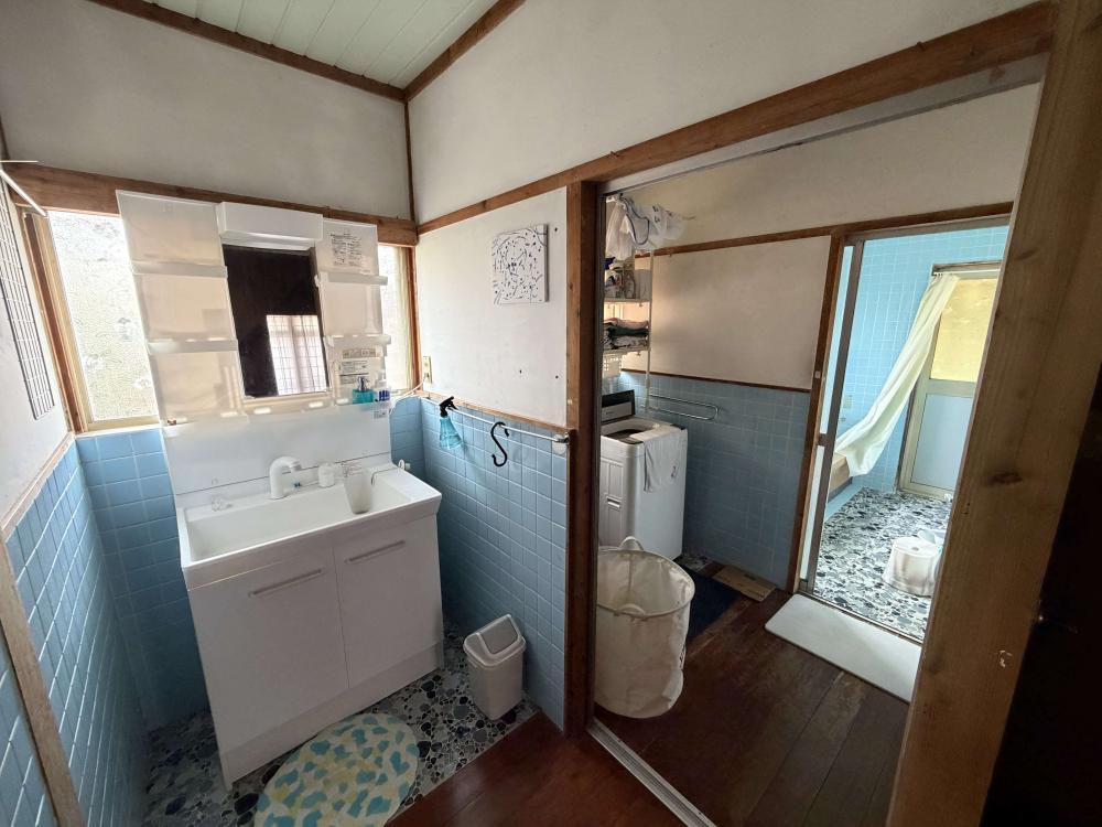 1F洗面所・脱衣所