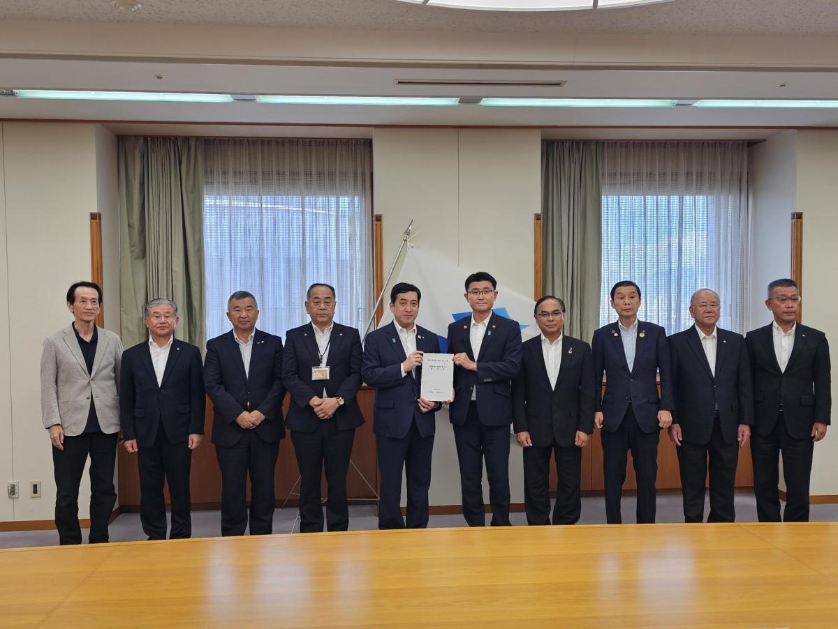 大隅総合開発期成会による鹿児島県知事への要望活動