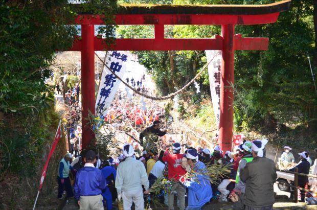 鈎引き祭1