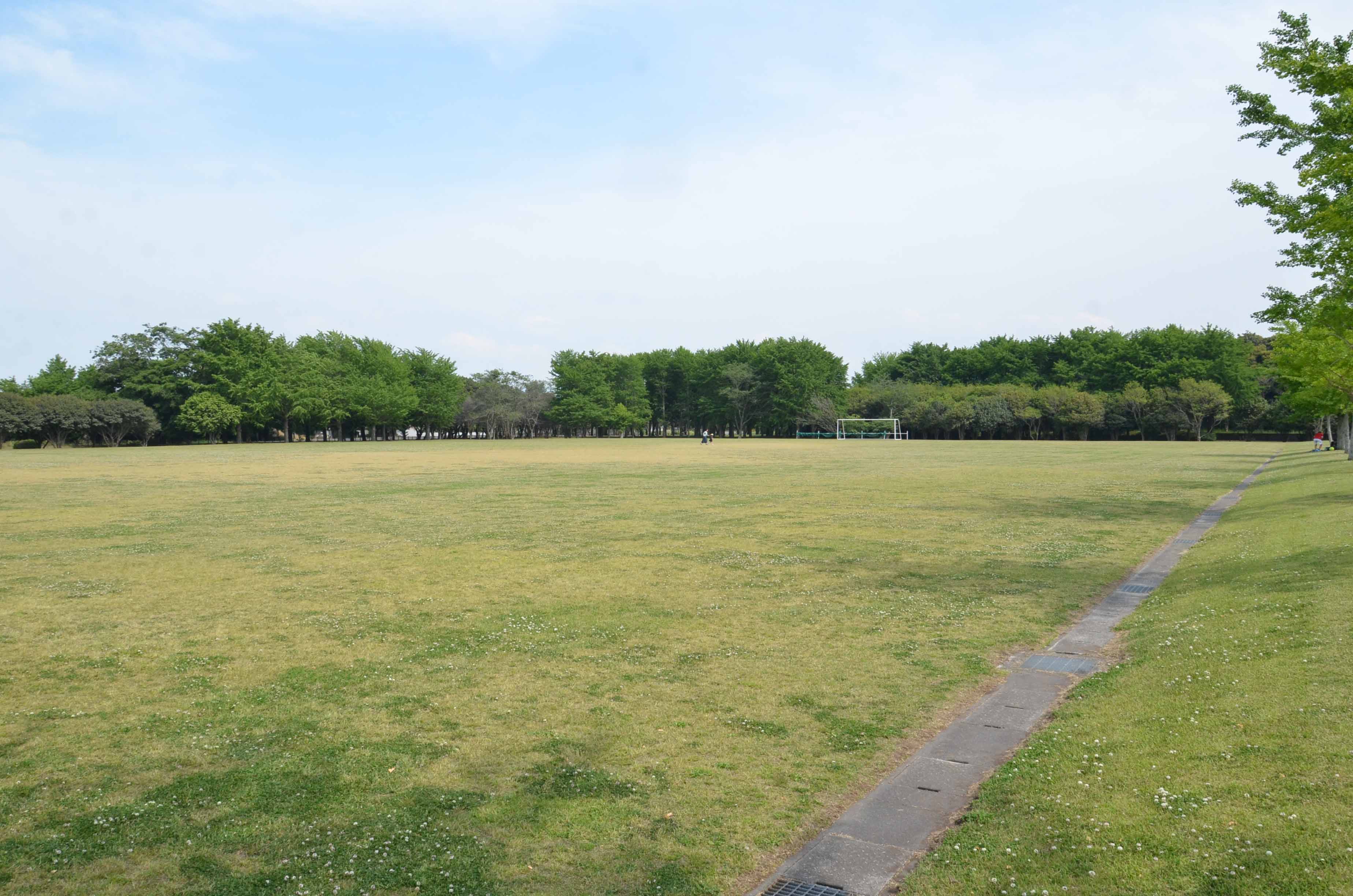 野里運動広場