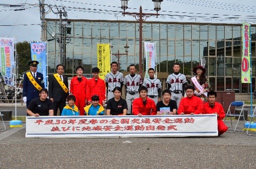 (面会）毎日全国学生競書展文部科学大臣賞受賞報告