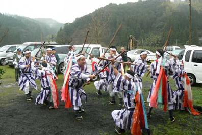 上平房棒踊り