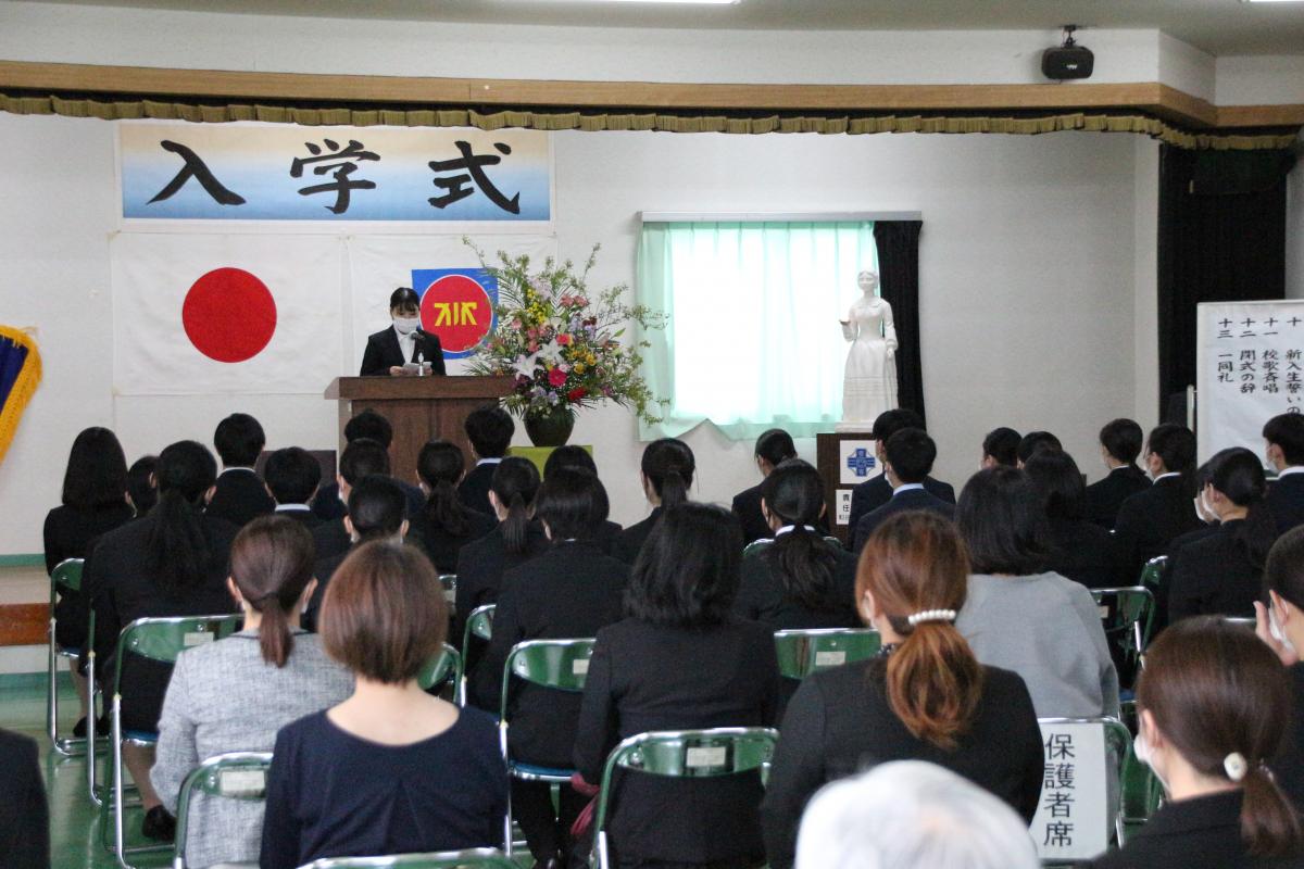 看護専門学校入学式(2)