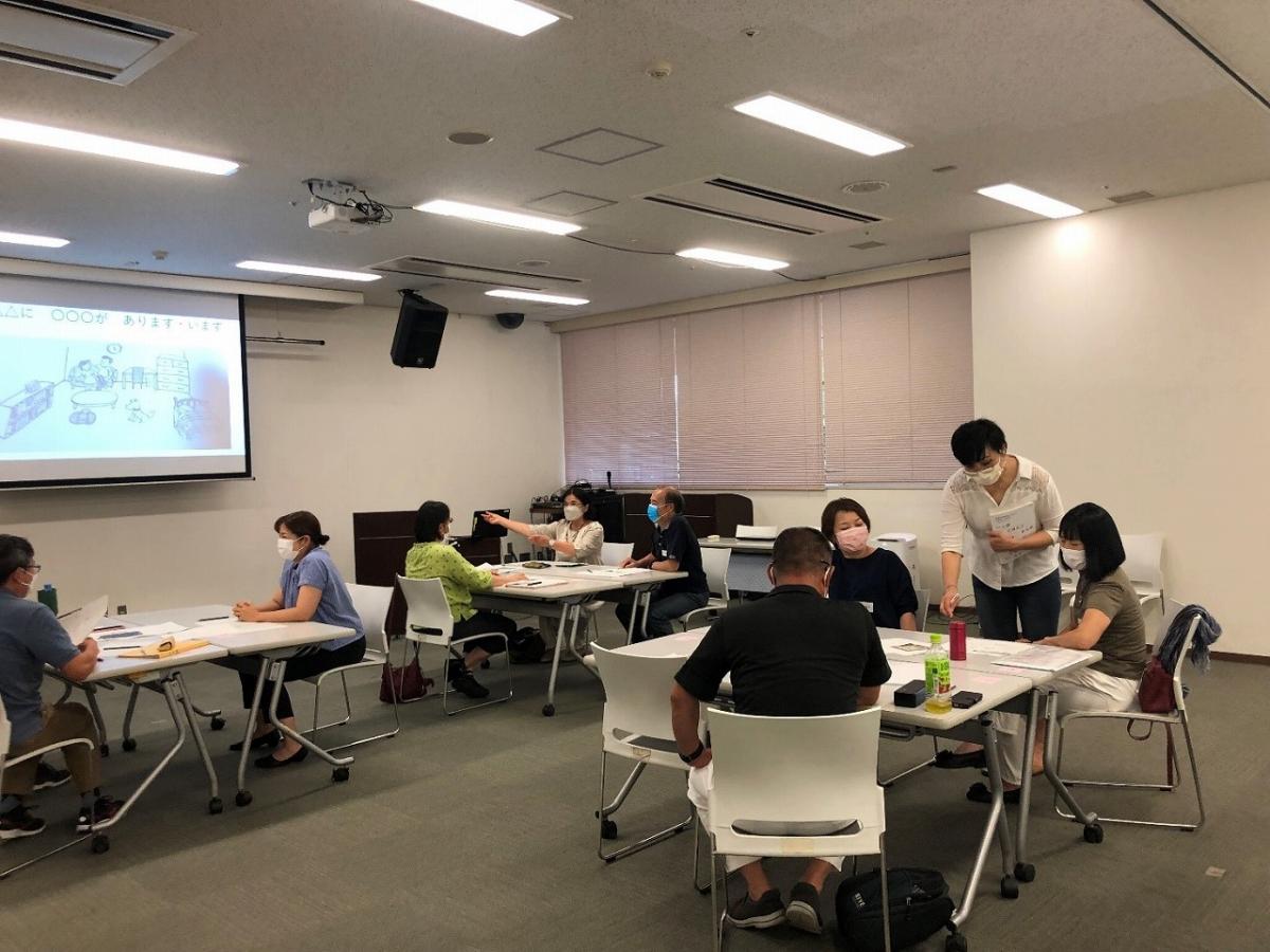 日本語教室の模擬授業 (1)